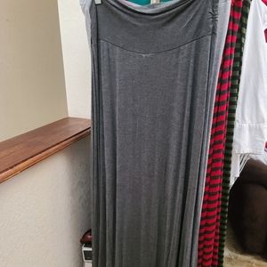 Dark grey woman's maxi skirt